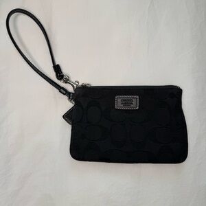 Coach Signature Black Wristlet